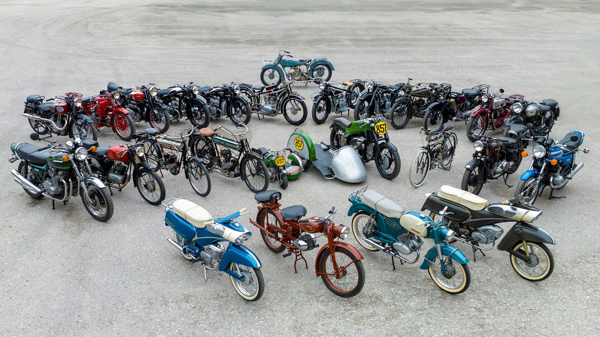 Vintage Motorcycle Enthusiasts Reunite for Mecum Las Vegas Motorcycles